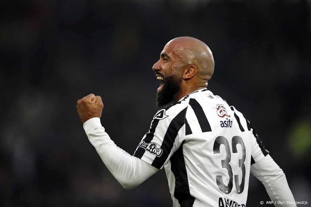 Armenteros verruilt Heracles voor Saudische club Al-Kholood