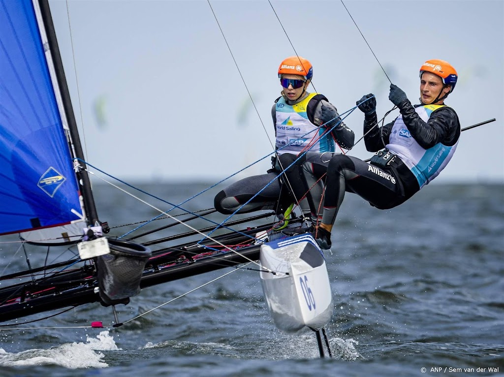 Vierde plaats Van der Meer/Bouwer, Badloe staakt strijd op WK zeilen