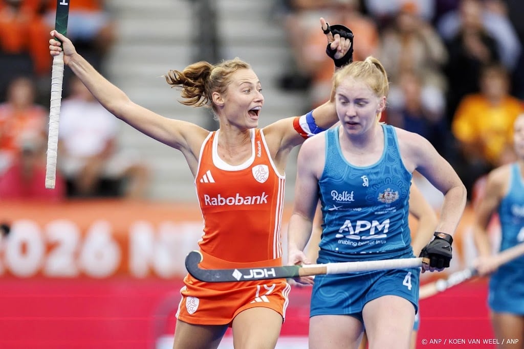 Hockeysters op WK naar winnaarspoule na zege op Australië