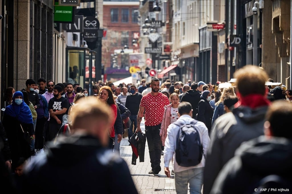 CBS: Nederlanders worden kleiner
