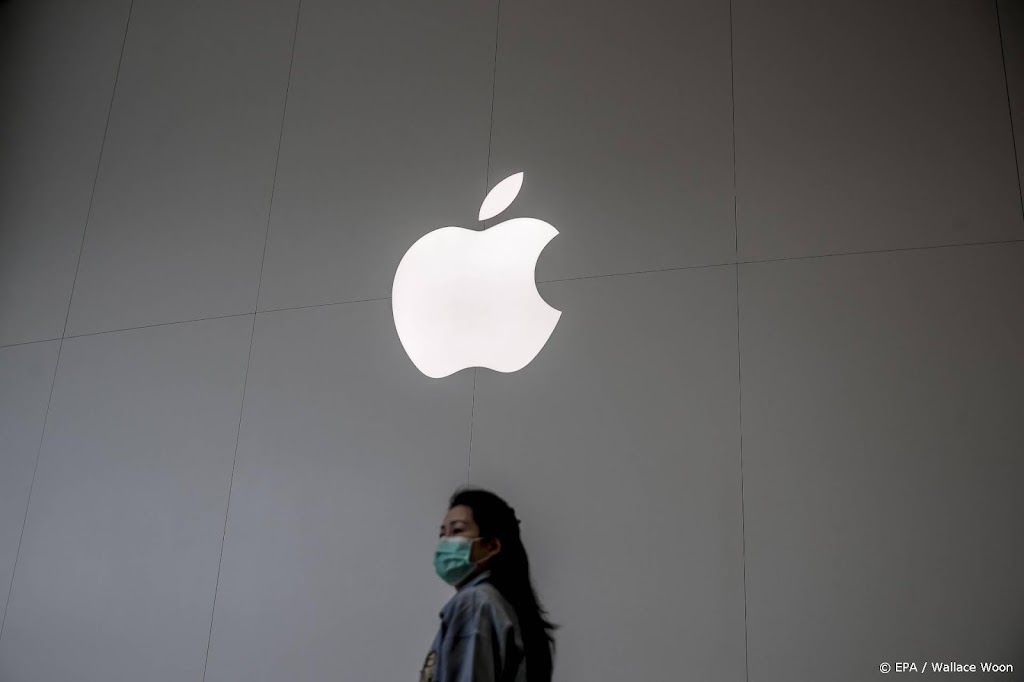 Apple verplicht ongevaccineerd personeel tot frequente tests