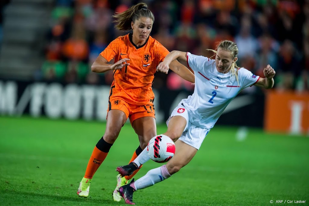Voetbalsters Oranje beginnen kwalificatie met gelijkspel