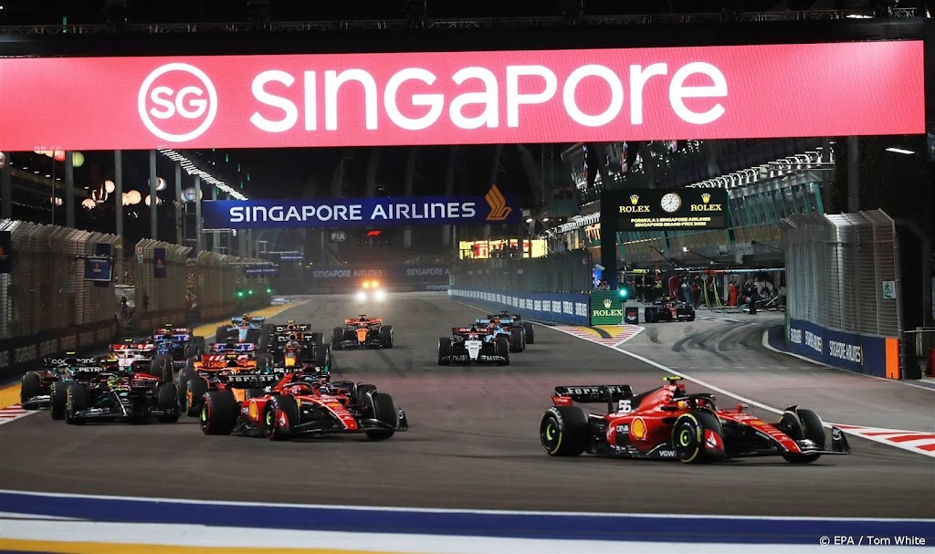 Verstappen ziet met vijfde plek in Singapore recordreeks eindigen