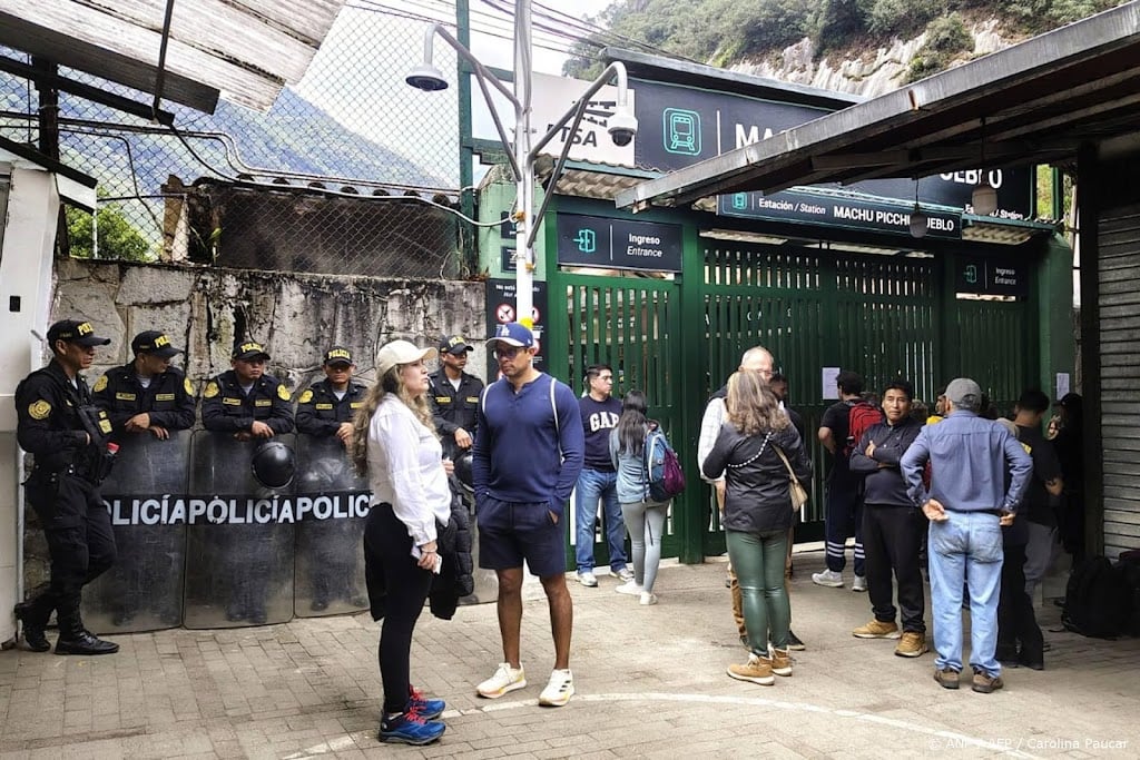 Autoriteiten evacueren toeristen uit Machu Picchu