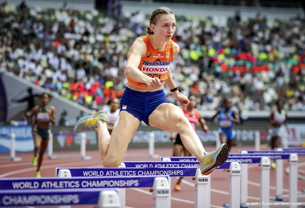 Bol raast naar finale 400 meter horden op WK in Tokio