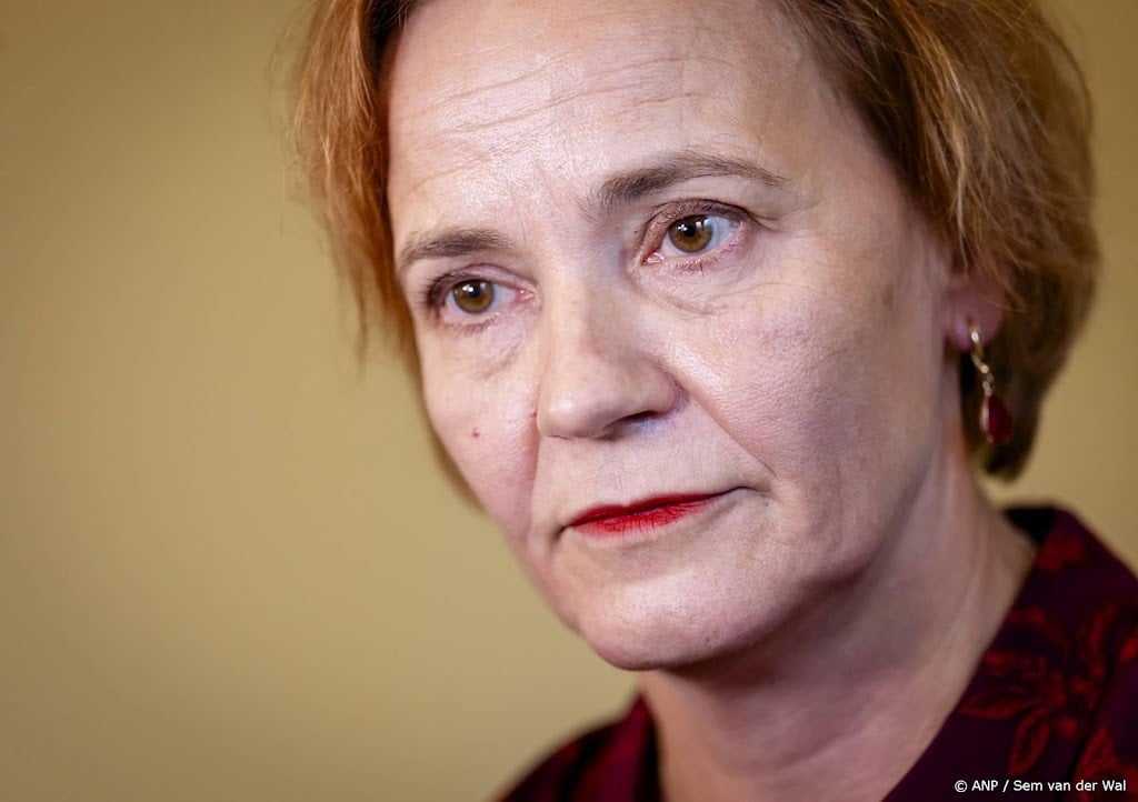 Tielen 'niet blij' met dalende emancipatiecijfers
