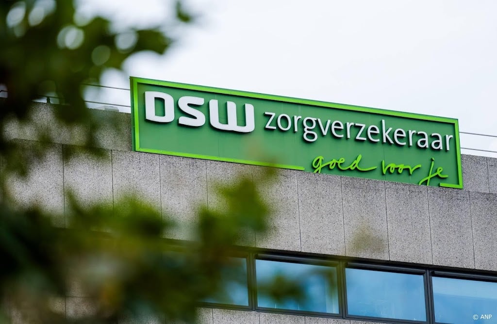 DSW stelt bekendmaking zorgpremie uit om onduidelijkheid politiek