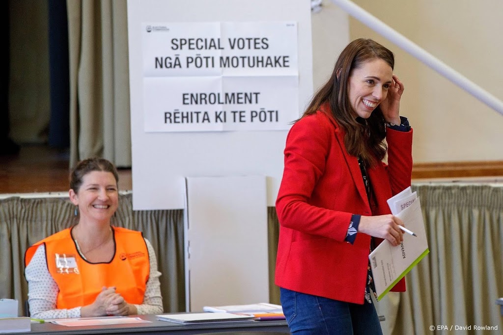 Ardern boekt verpletterende zege in verkiezingen Nieuw-Zeeland
