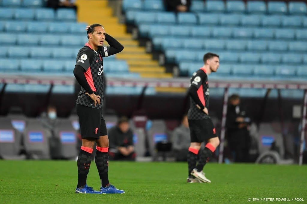 Van Dijk valt uit met knieblessure en mist mogelijk duel met Ajax