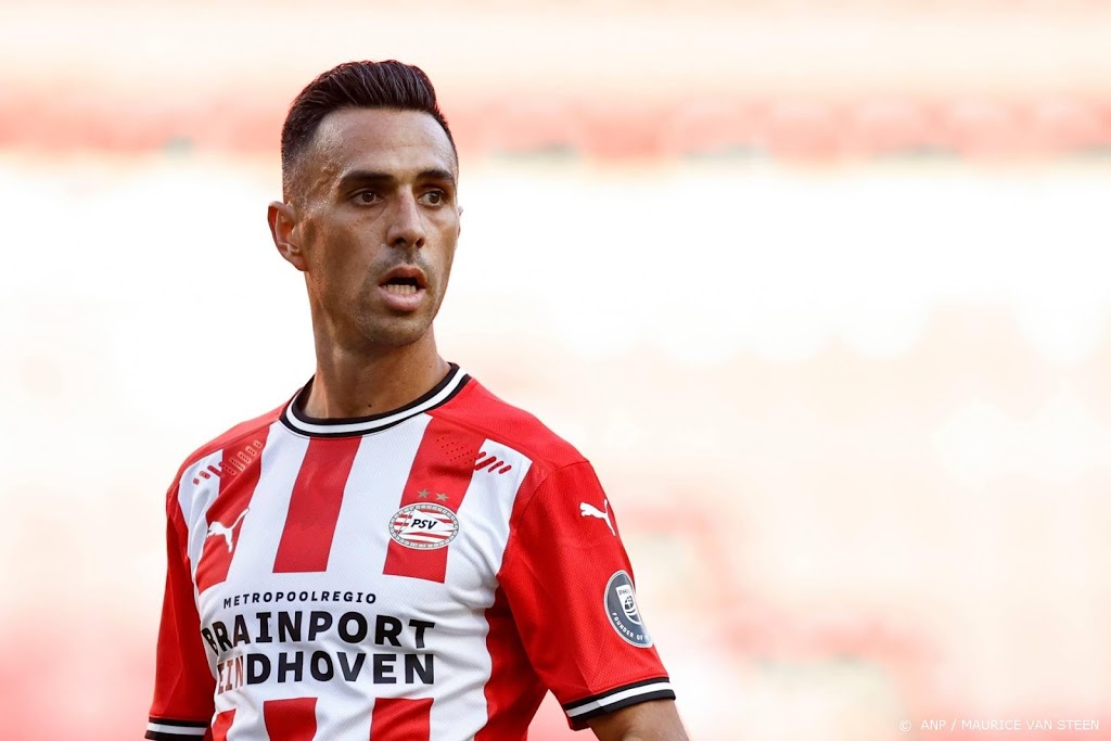 PSV'ers Zahavi en Teze missen duel met PEC Zwolle vanwege corona