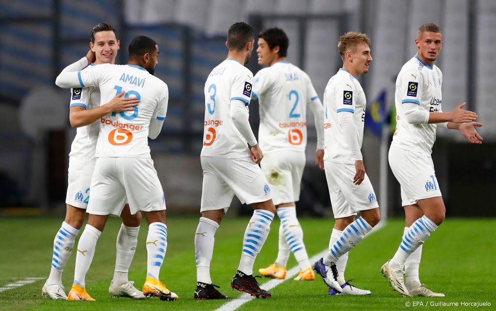 Strootman doet even mee bij winnend Marseille