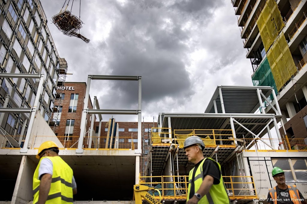 In doorsnee minder werk op de plank bij bouwbedrijven