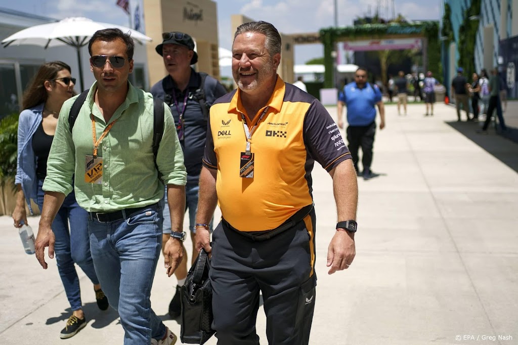 Teambaas Brown van McLaren wil zware straf voor Red Bull  