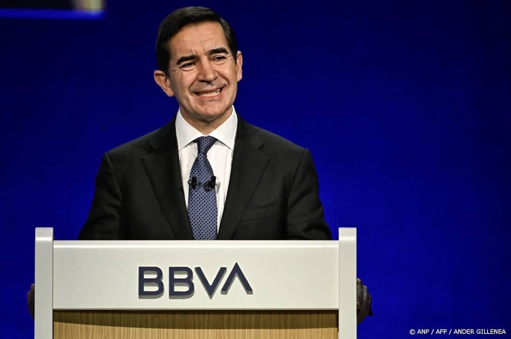 Topman Spaanse bank BBVA: ik blijf ondanks falen overname rivaal