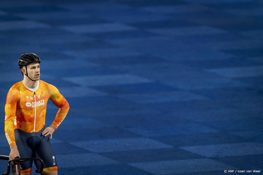 Lavreysen naar kwartfinales sprint op WK baan, Hoogland eruit 