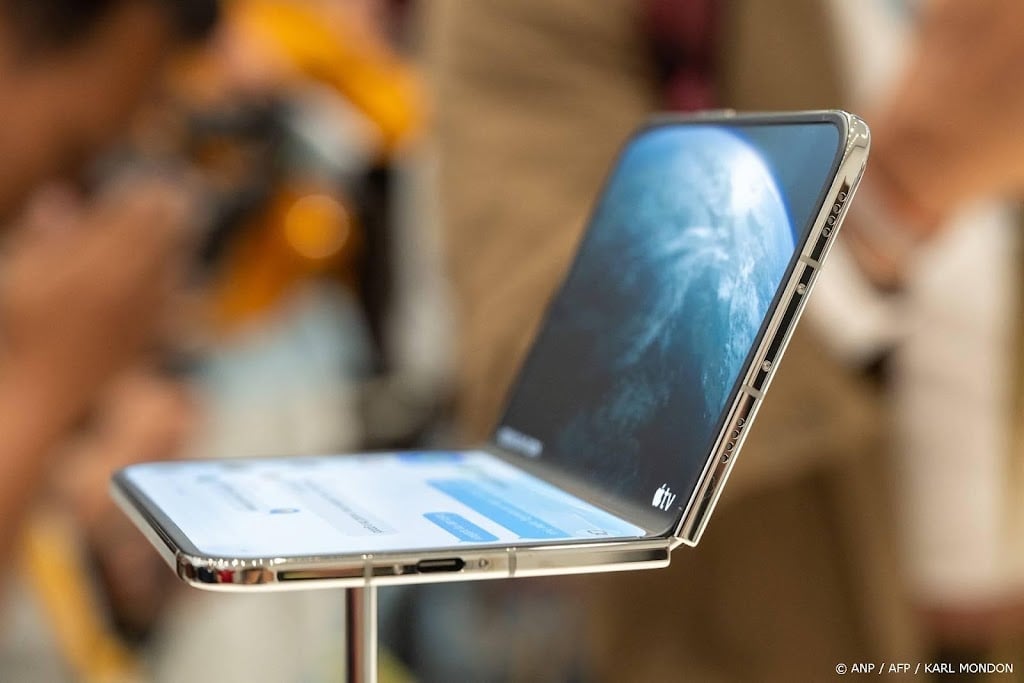 Apple spreekt van 'buitengewone' vraag naar opvouwbare iPhone