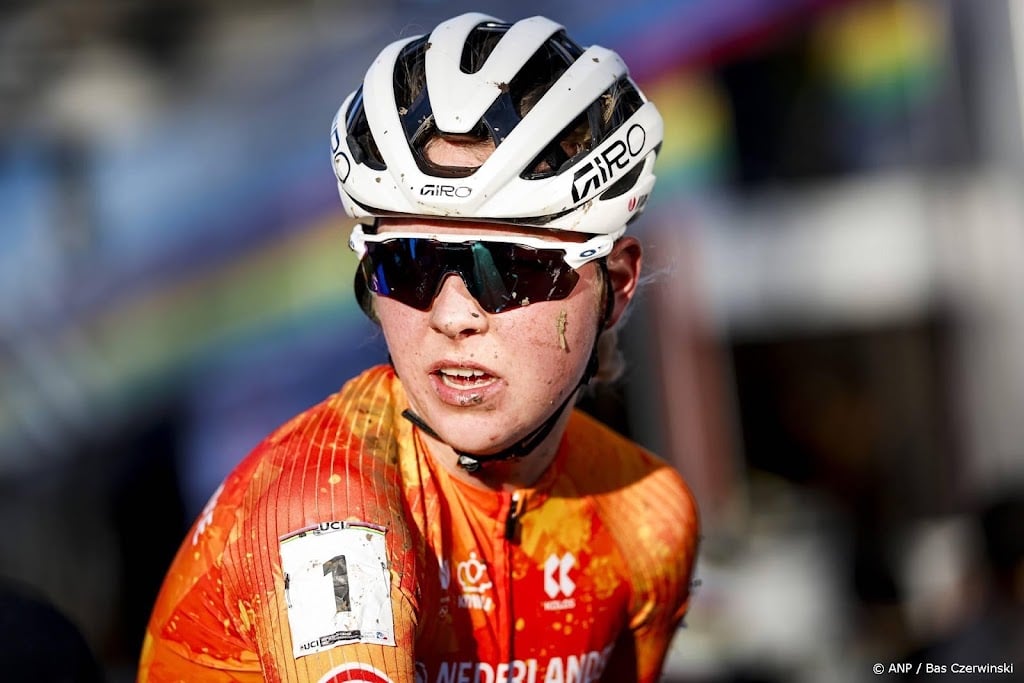 Van Empel viert rentree met vierde plaats in veldrit Meulebeke