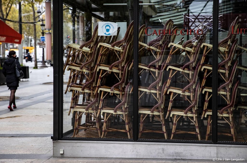Franse bars en restaurants mogelijk nog tot half januari gesloten