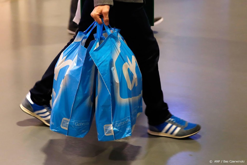 Milieuclubs willen dat Ahold meer zegt over gebruik plastic