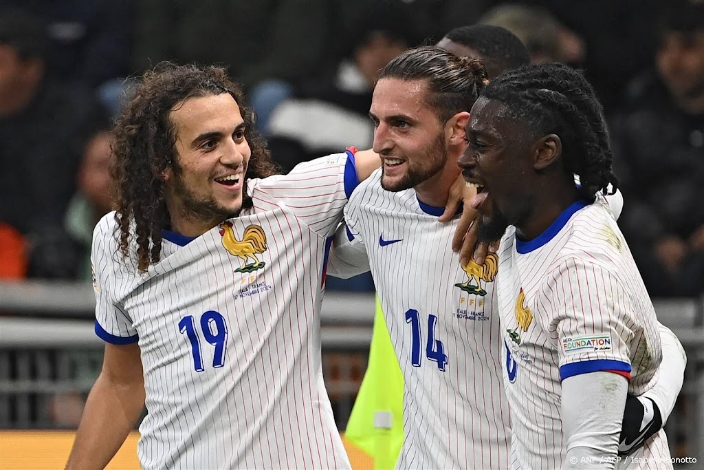 Frankrijk toch nog groepswinnaar dankzij 3-1-zege bij Italië