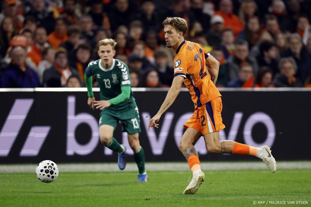 Valente debuteert als 32e speler onder Koeman bij Oranje