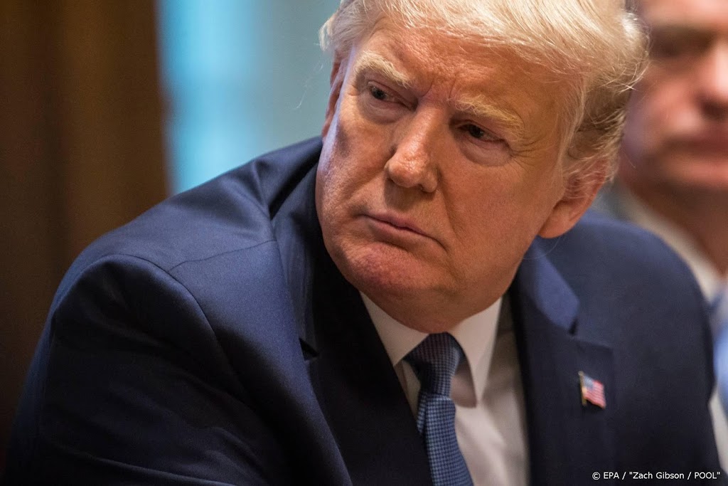 Trump haalt in brief fel uit naar Democraten