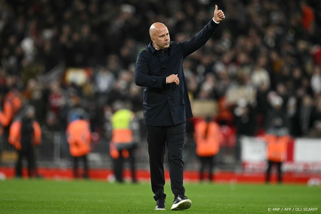 Trainer Slot van Liverpool zit voor het eerst schorsing uit