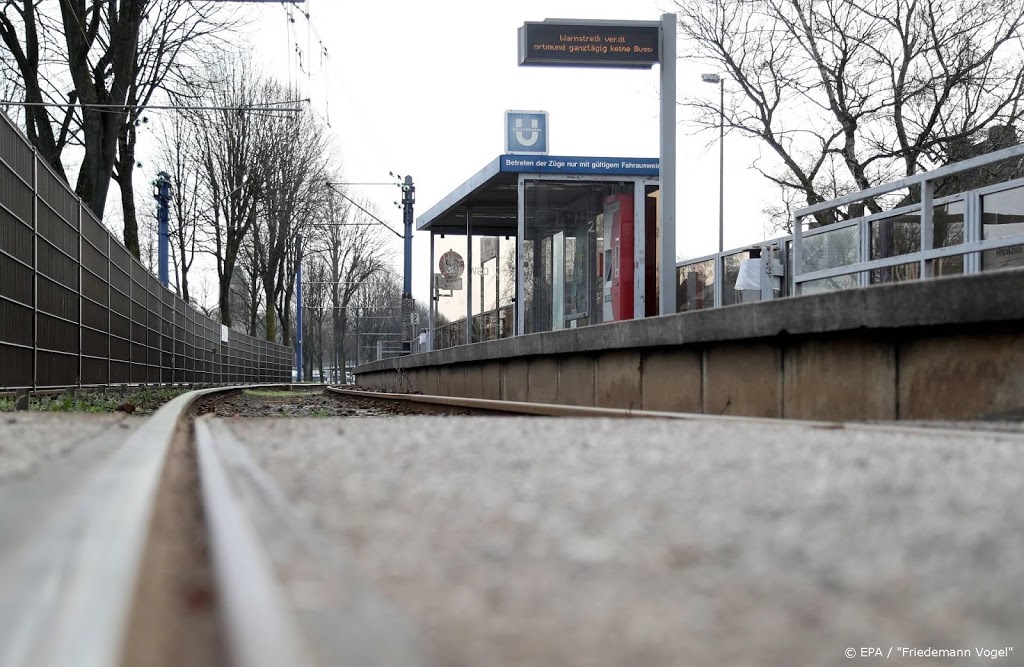 Dronken zwartrijder met 5,24 promille uit tram geplukt