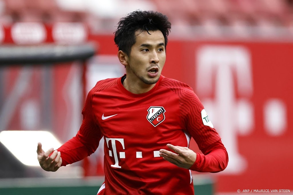 Japanner Maeda van FC Utrecht met beenbreuk maanden aan de kant 