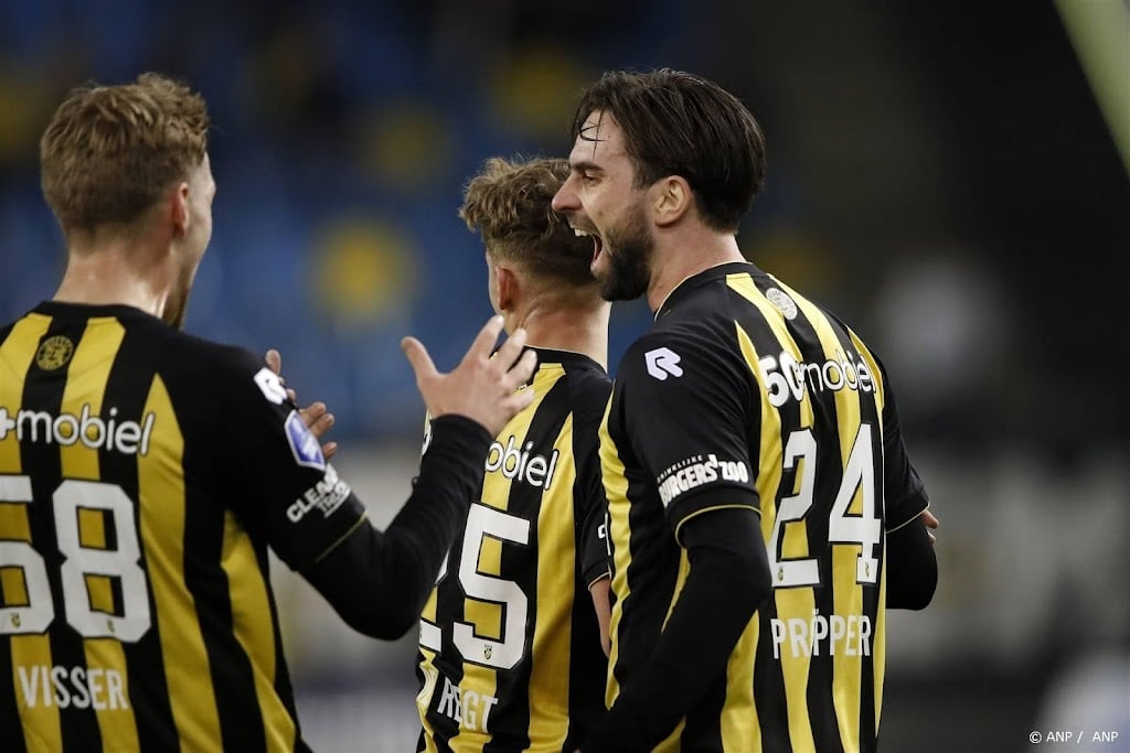 Vitesse voorkomt nieuwe stunt van AFC en staat in kwartfinale 