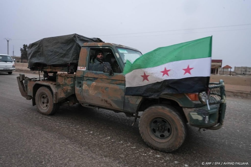 Syrische media: Koerdische troepen vernietigen bruggen