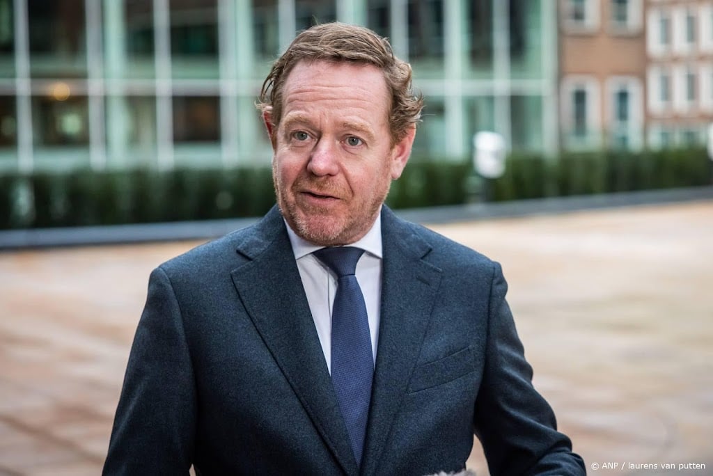 Van Weel noemt dreigement Trump met tarieven chantage