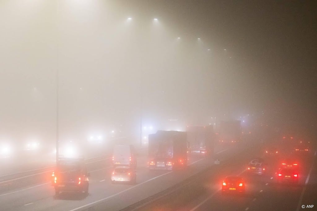 KNMI waarschuwt voor dichte mist in Friesland en Noord-Holland
