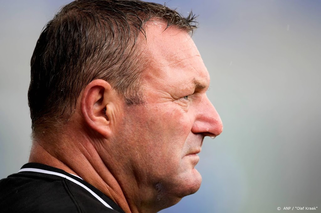 Trainer Jans stapt op bij Cincinnati na rel over racisme