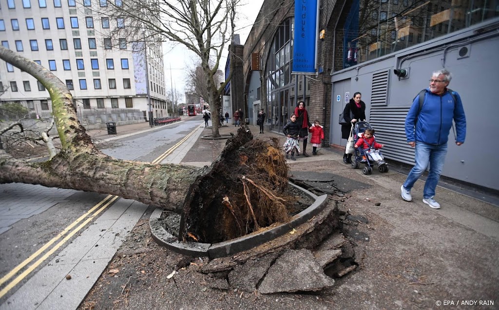 Storm Eunice eist eerste levens in Engeland