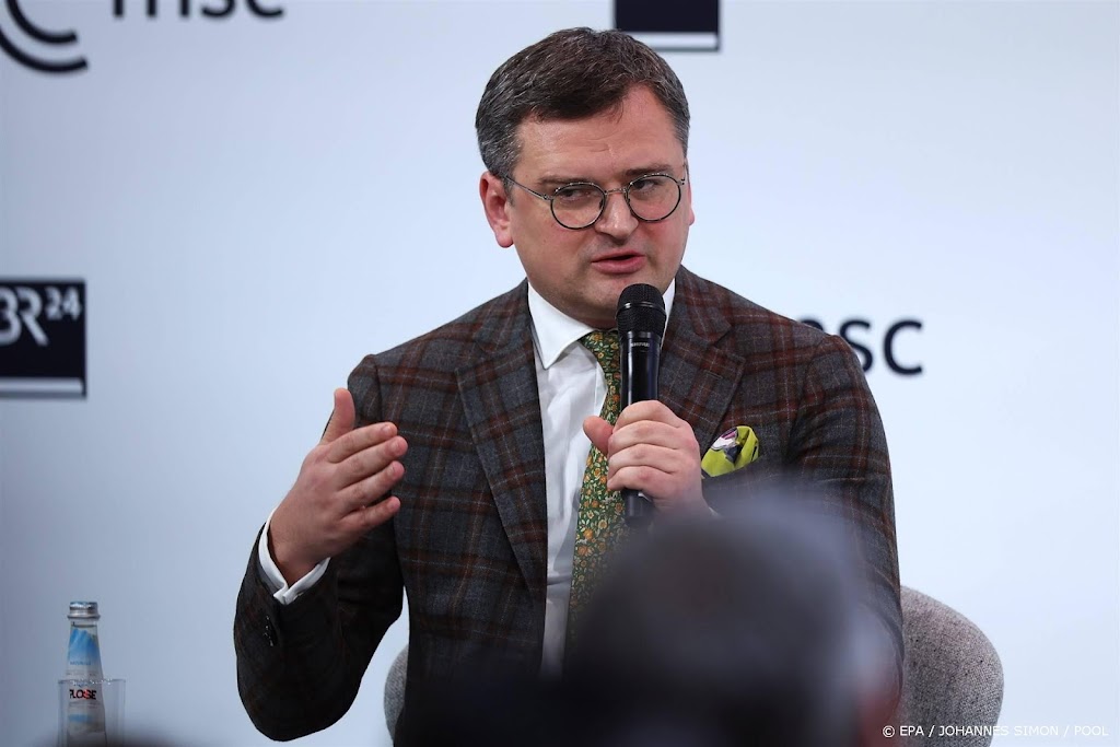 Oekraïense minister verdedigt verzoek om clustermunitie