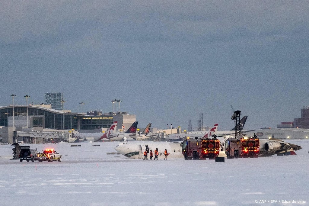 Gewonden na vliegtuigcrash in Canada