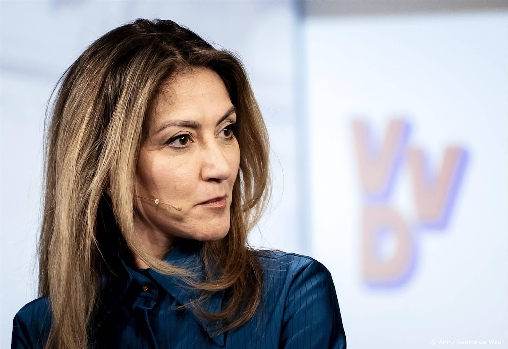 VVD-leider Yeşilgöz: 'laatste, diepe buiging' voor Bolkestein