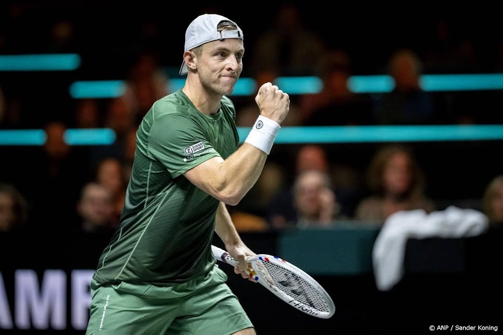 Tennisser Griekspoor mogelijk tegen Djokovic na zege op Struff