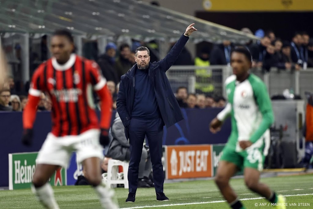 Trainer Bosschaart kan stunt van Feyenoord nauwelijks beseffen  