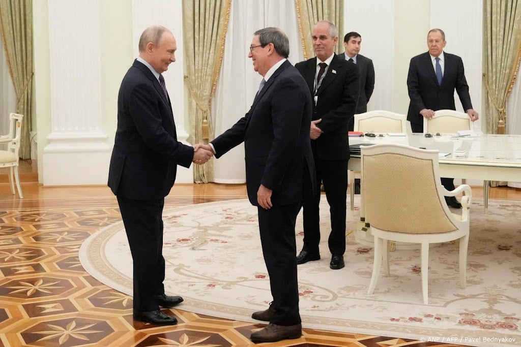 Poetin belooft Cuba 'altijd' te zullen steunen