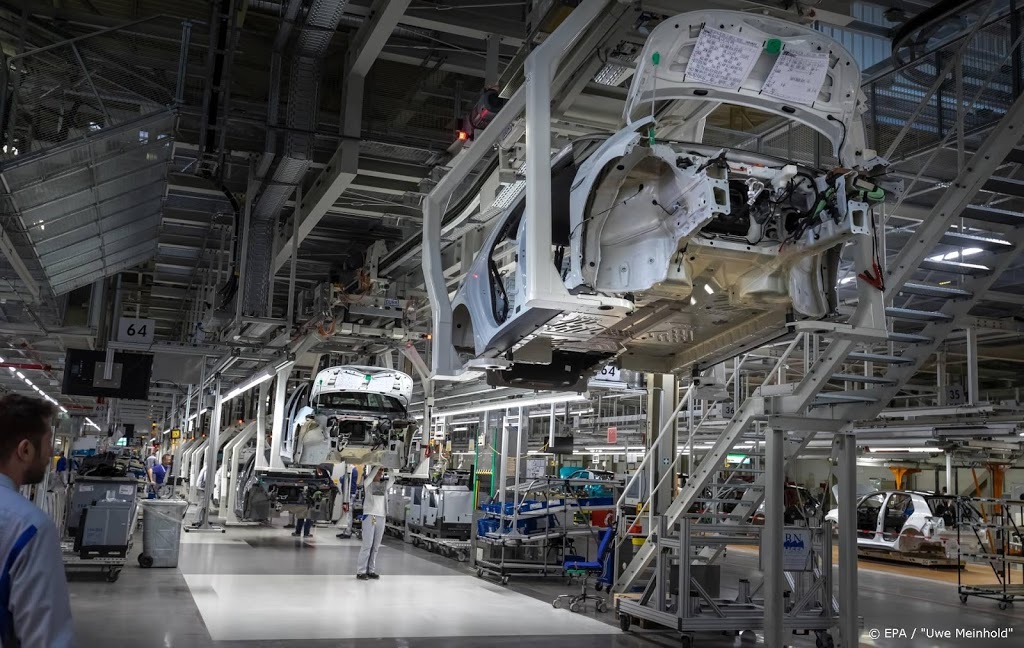 Autofabrieken Europa massaal dicht om uitbraak coronavirus