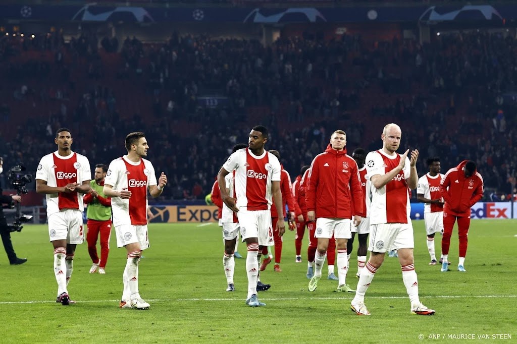 Ajax heeft nagenoeg fitte selectie voor duel met Feyenoord