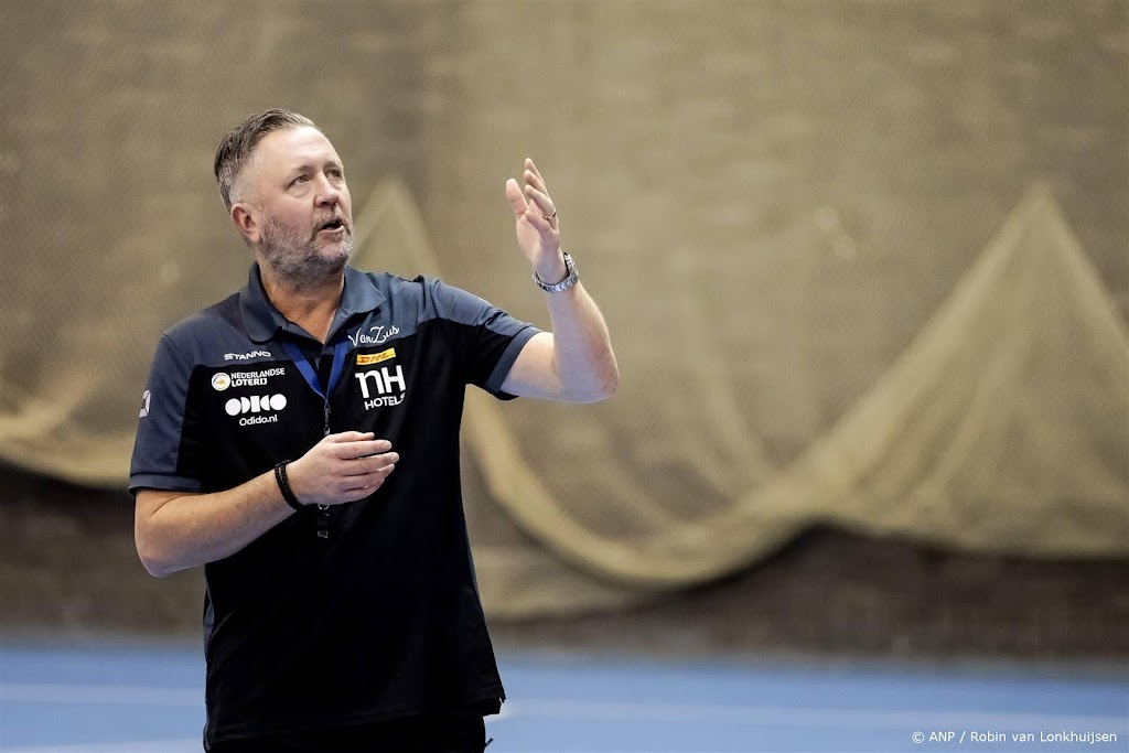 Bondscoach handbalsters Johansson trainer Hongaarse club Györi