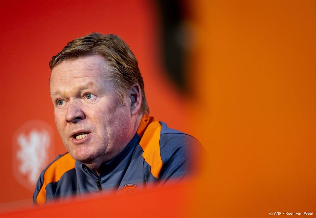 Bondscoach Koeman vindt steun Depay voor Promes 'niet handig'