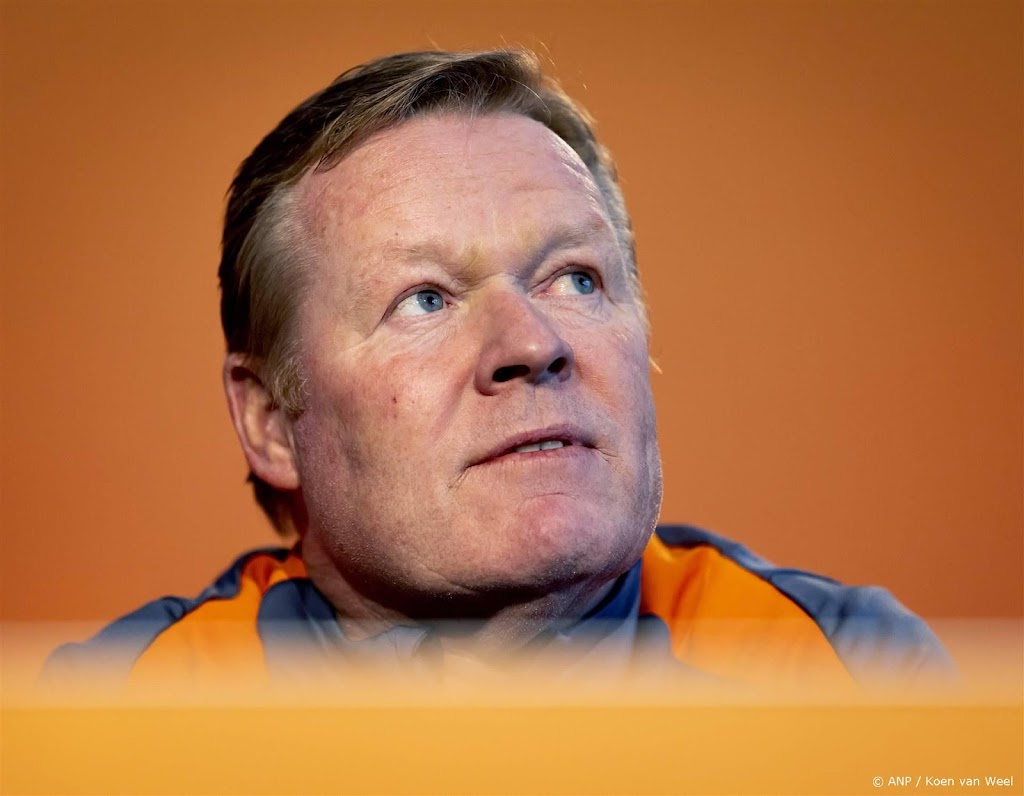 Koeman wil zien of Wijnaldum nog 'perfecte nummer 10' is  