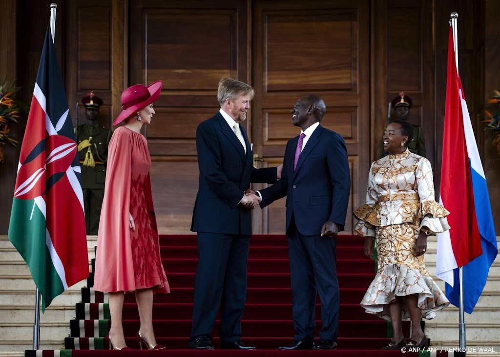 Koningspaar officieel ontvangen door Keniaanse president Ruto