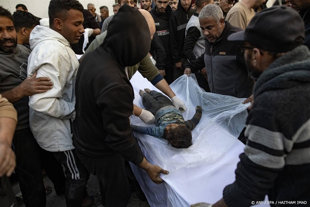 Israël tegen Gazanen: verlaat gebieden bij de grens