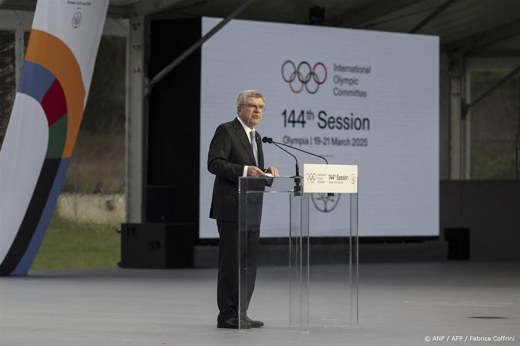 Scheidend IOC-baas Bach benadrukt 'kwetsbaarheid' Spelen