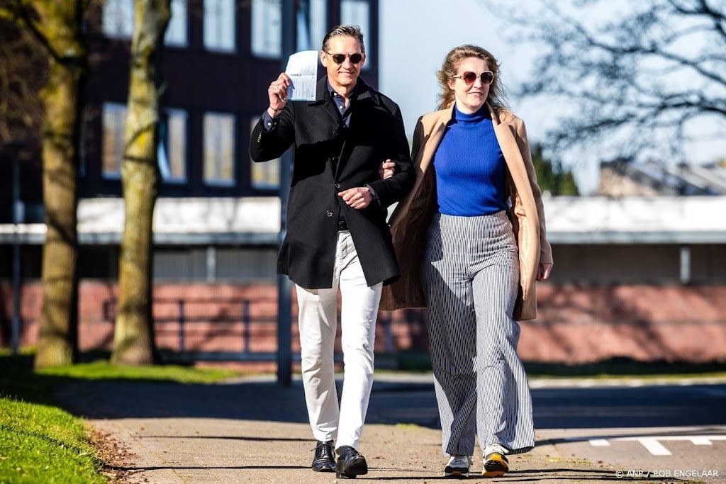Eerdmans stemt met echtgenote in woonplaats Rotterdam